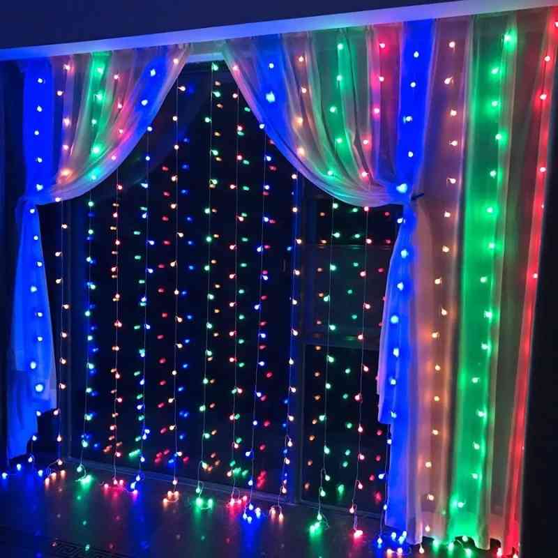 Guirlande lumineuse en rideau Multicolore / Prise UE 220V / 3x2M 200LEDs