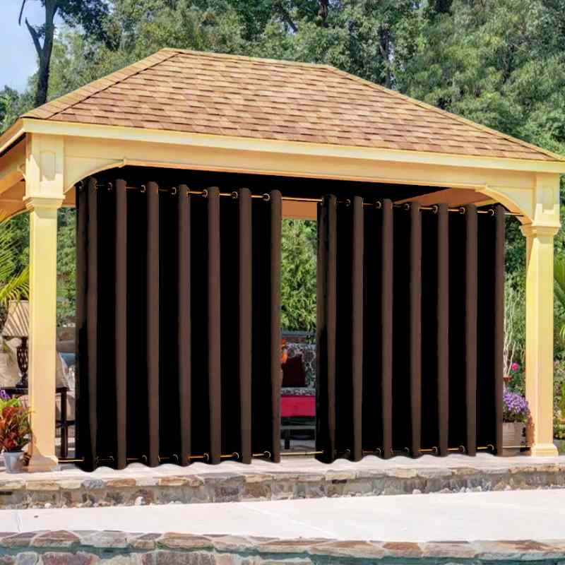 Rideaux imperméables pour pergola